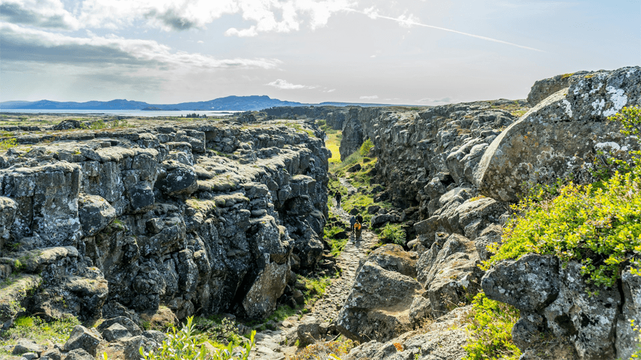 Thingvellir nationalpark, en av många sevärdheter på Island.