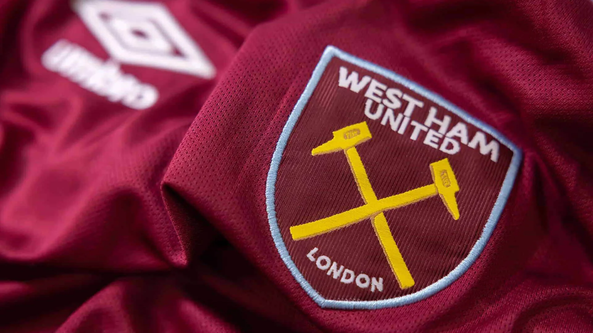 West hams klubbemblem.